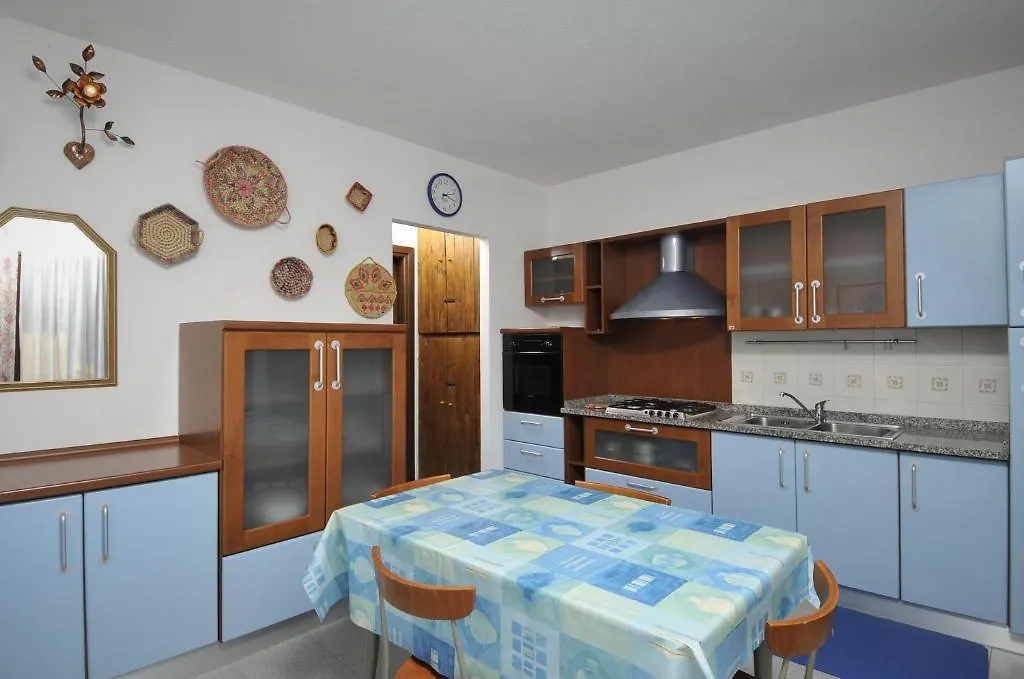 Iss Travel, Villa Fiorita - 800 M From La Cinta Beach San Teodoro  0*, San Teodoro (Sardinia)